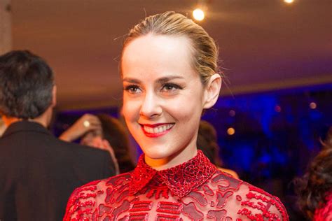 Jena Malone Diz Que Sofreu Abuso Sexual Em Grava Es De Jogos Vorazes