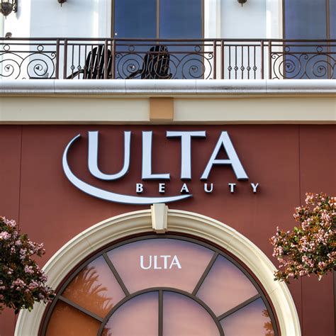 Inside troyer's market lies a secret item shoppers are obsessed with 28