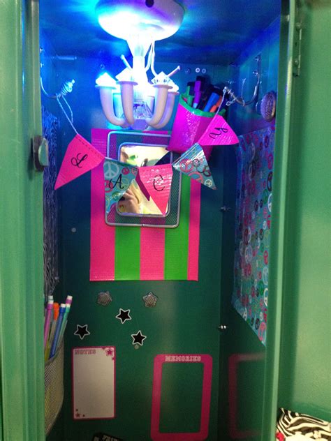 Lacey S Locker Made Some Stuff Out Of Duck Tape Duck Tape Tape