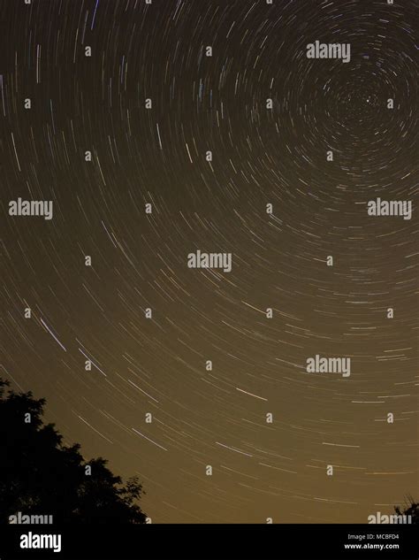 Stars Around Polaris Hi Res Stock Photography And Images Alamy