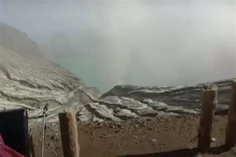 Menyusuri Kehangatan Gunung Ijen Petualangan Penuh Keajaiban Di Kawah