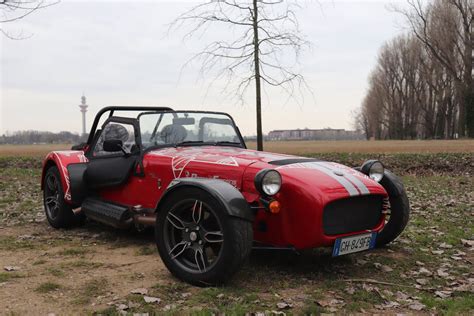 Caterham Seven Csr Come Va Prova Prezzo E Scheda Tecnica Prove