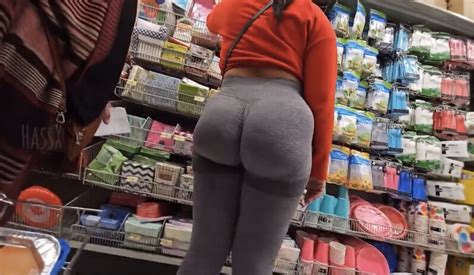 Thick Pawg Brunette NOT OC Spandex Leggings Yoga Pants Forum
