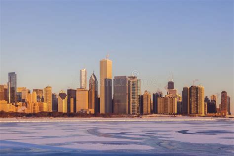 Winter in Chicago - Skyline at Sunrise Stock Image - Image of skyscraper, morning: 98750251