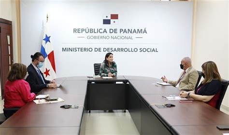 Ministra Del Mides Y Representante De La OPS Acuerdan Desarrollar