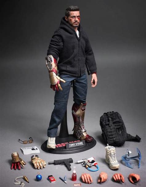 Iron Man Hot Toys Tony Stark The Mechanic Up For Order Marvel Toy News