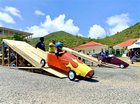 Soapbox derby draws daredevils - The BVI Beacon