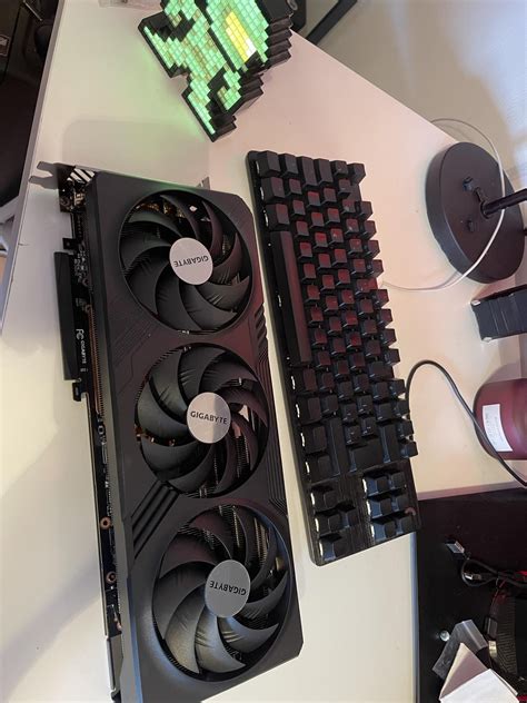 GIGABYTE RX 7900 XTX GAMING OC : r/Amd