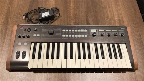 SOLD - Korg R3 Synthesizer | TalkBass.com