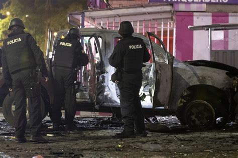 Ecuador Policía Confirma Explosión De Segundo Coche Bomba