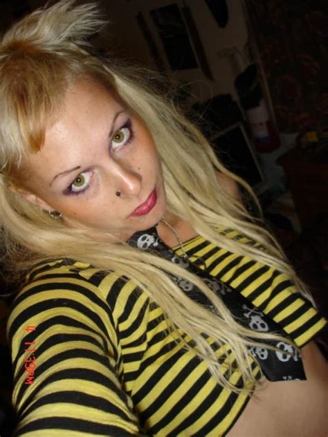 Amateur GF Takes Selfies In Her Sexy Lingerie Porn Pictures XXX Photos Sex Images 3622463