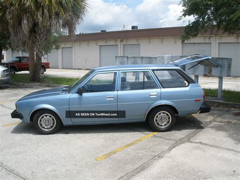 Toyota Corolla Dlx Wagon Door L