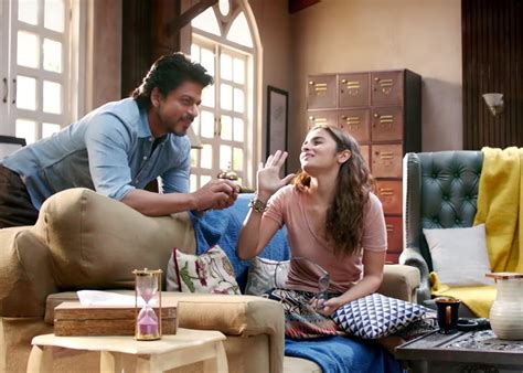 Alia Bhatts Wardrobe From Dear Zindagi Is Every Girls Dream