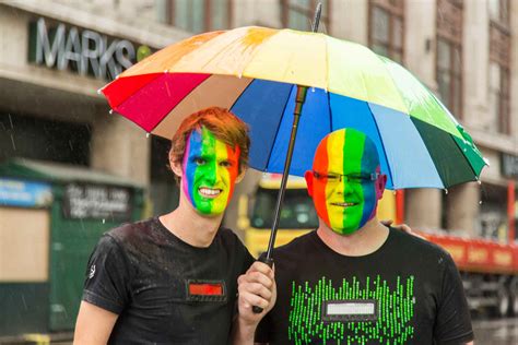 Top 4 des lieux de vacances gay friendly pour cet été