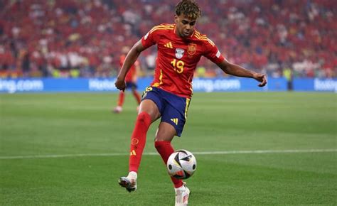 ursula von der leyen calls  spain  beat england  sunday