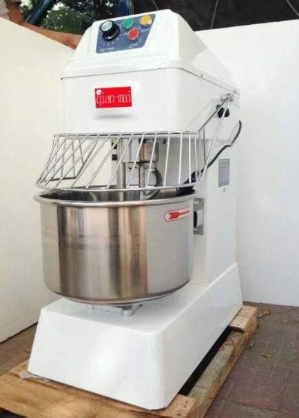 Mélangeur de Pâte Spiral 20L Spiral Dough Kneader 20L à Yoff