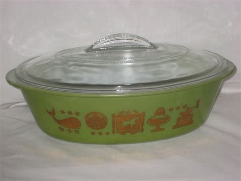 Vintage Glasbake Green Gold Pattern Oval Quart Casserole Baking