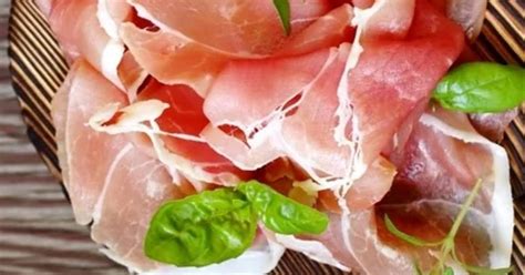 What Is Prosciuttini And Is It The Same As The Beloved Prosciutto