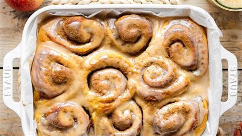 12 Cinnamon Roll Recipes That All Look Really (Really) Good