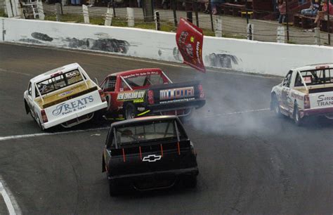 Nascar Crashes 2010