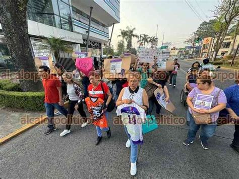 Marchan En Xalapa Para Exigir La Aparici N De La Menor Allysson