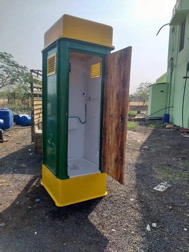 Rectangular Frp Bio Toilet For Human Waste Disposal No Of