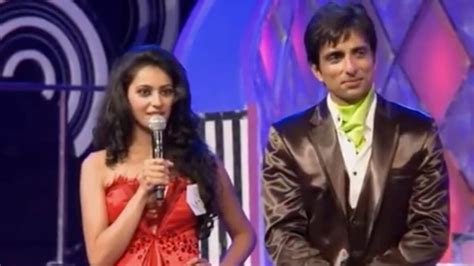 Old Video Of Rakul Preet Singh Saying What She D Do If Son Was Gay Resurfaces Reddit Is Shocked