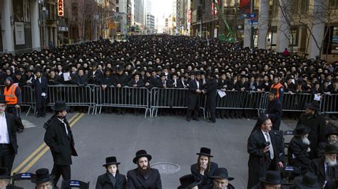 Thousands Of Haredi Jews Protest Draft In Nyc The Times Of Israel