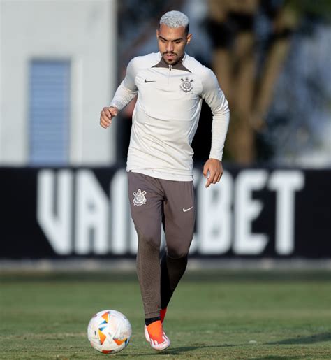 Corinthians Vence Jogo Treino Contra O União São José Em Reapresentação