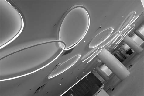 Innovative Hospital Lobby Lighting Design at Nicklaus Children’s ...