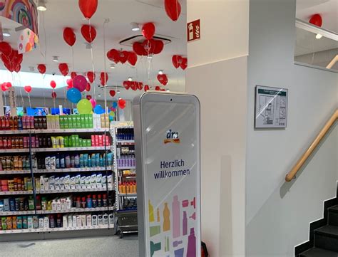 Dm Bringt Self Checkouts In Rund 100 Deutsche Filialen Retail Optimiser