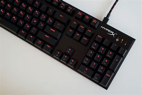 Обзор механической клавиатуры HyperX Alloy FPS. Минимальная задержка