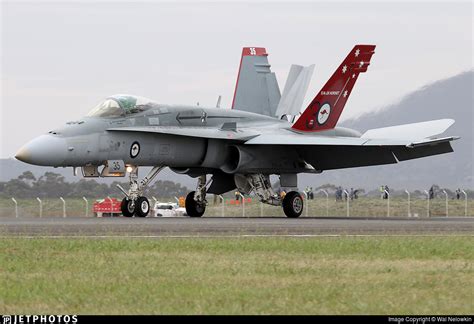 A21 35 Mcdonnell Douglas Fa 18a Hornet Australia Royal