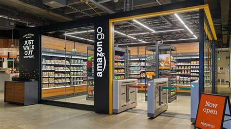 亚马逊开了家 Amazon Go 迷你店，面积小才能适应更多的环境消费