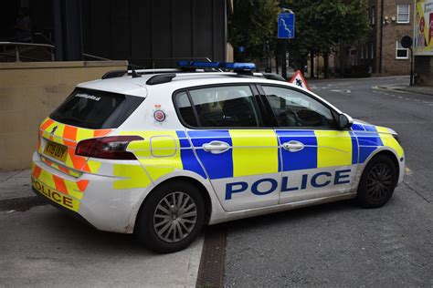 Lancashire Police Peugeot Incident Response Vehicl Flickr