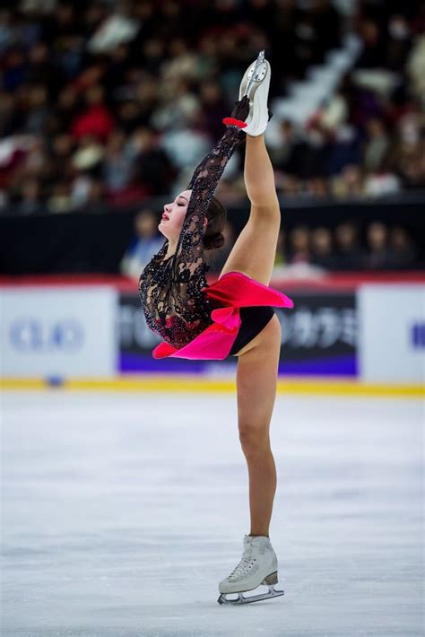 GP FIN Alina Zagitova RUS International Skating Union ISU Hot Figure