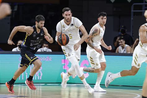 Real Madrid Barcelona En La Supercopa De Espa A De Baloncesto