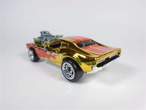 Hot Wheels Rodger Dodger Gold Super Chrome Real Riders Super Custom