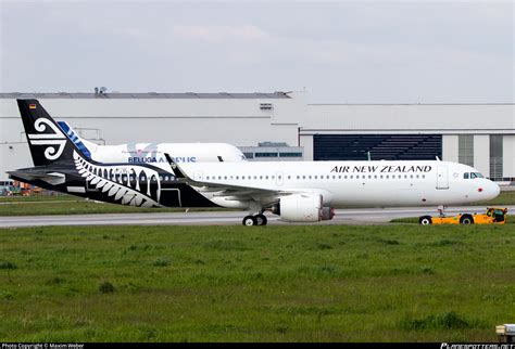 D AXXL Air New Zealand Airbus A321 271NX Photo By Maxim Weber ID