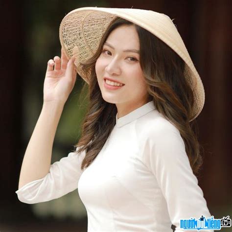 Hot girl Bùi Thị Thu Hà