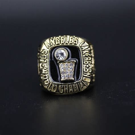 Los Angeles Lakers 1985 Kareem Abdul-Jabbar NBA championship ring ...