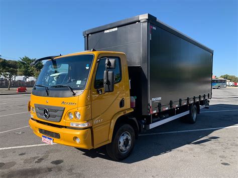 Mercedes Benz Accelo O Leve Euro Que Economiza Na Rodagem