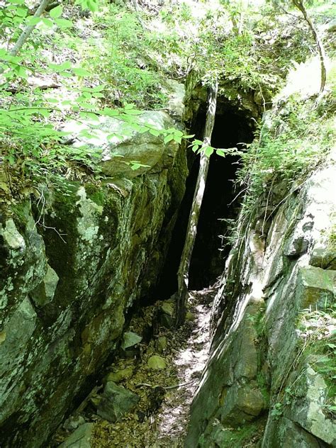 Day 1 Hudson Highlands ~ Hudson Valley Geologist