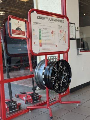 DISCOUNT TIRE - Updated May 2025 - 99 Photos & 573 Reviews - 3935 ...