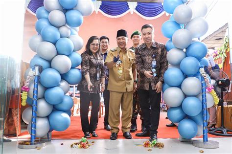 Pj Bupati H Apriyadi Resmikan Gedung Baru Bca Kcp Sekayu