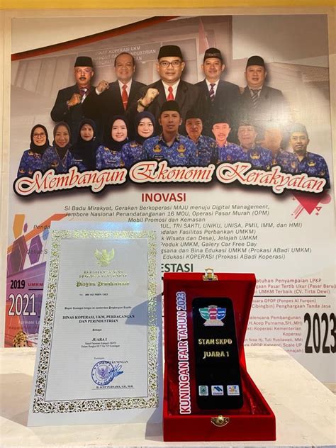 Diskopdagperin Kuningan Raih Juara I Stand Terbaik Dalam Even Kuningan