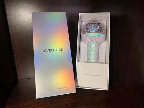 WTS Seventeen Official Lightstick Carat Bong Version 2 Hobbies