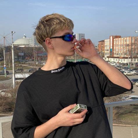 Прическа Чокобой Мужская