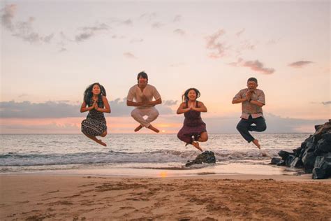 Hawaii Photographer: Funny Poses for Pictures with Friends ...