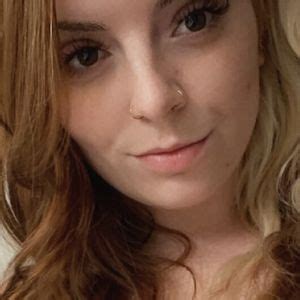 Mika Hoshima Nude Photo